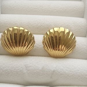 Gold Tone Earrings Bundle
